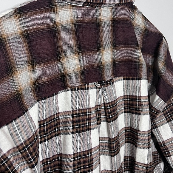 Just Polly Brown & Gray Plaid Button-Up Flannel Boxy Relaxed Shirt Size Small - Picture 4 of 6